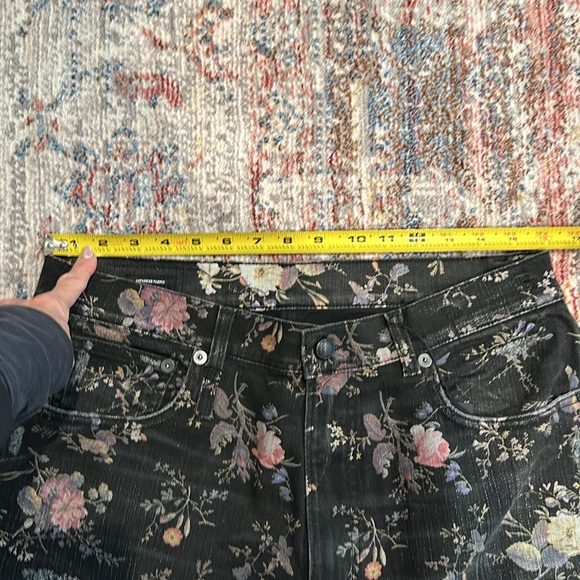 R13 Boyfriend Floral Jean in Black 27 - Picture 9 of 12